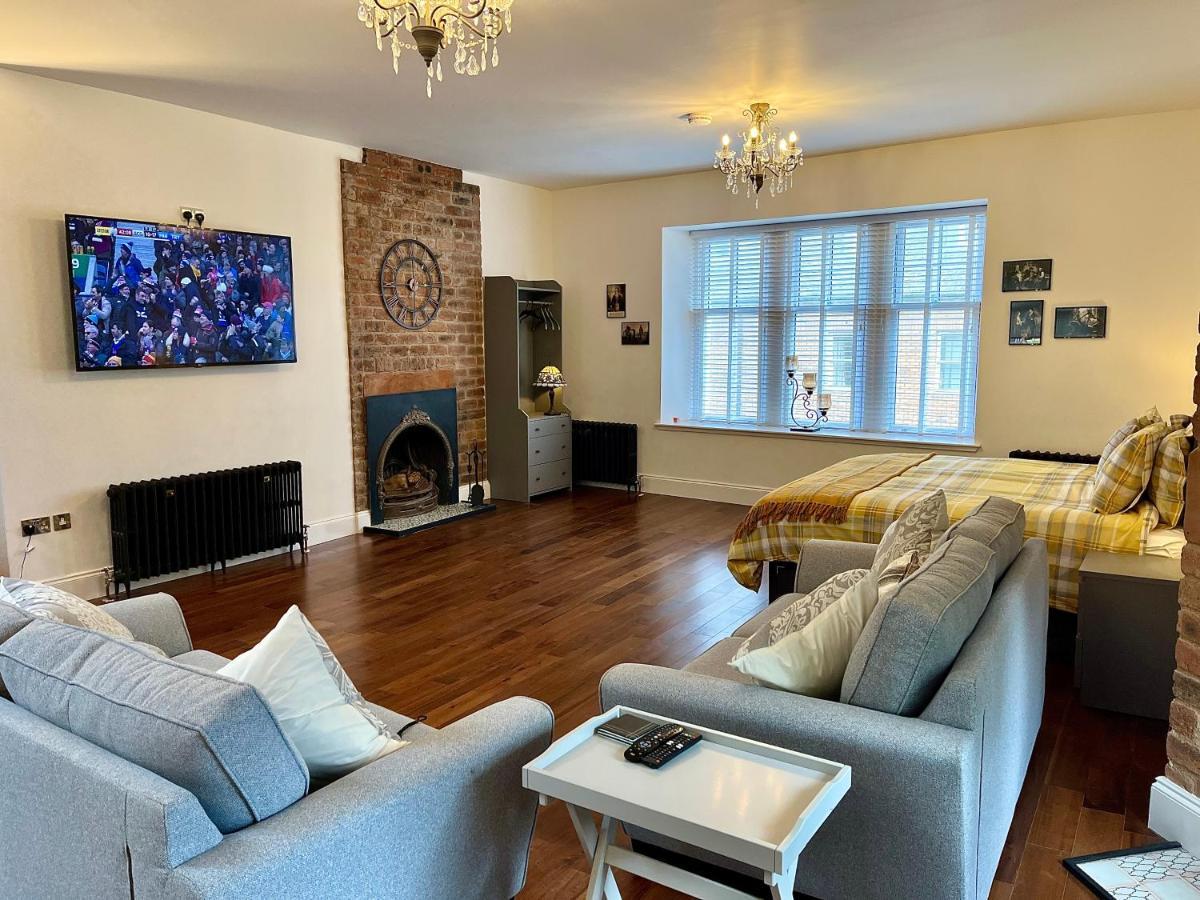 The Bards Loft, Large Studio Apartment Ayr Exterior foto